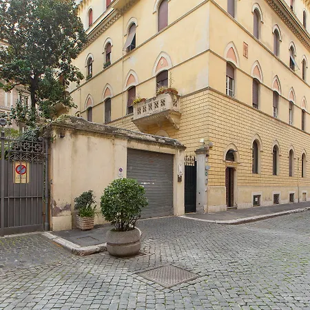 Apartamento Portico Ottavia Garden
