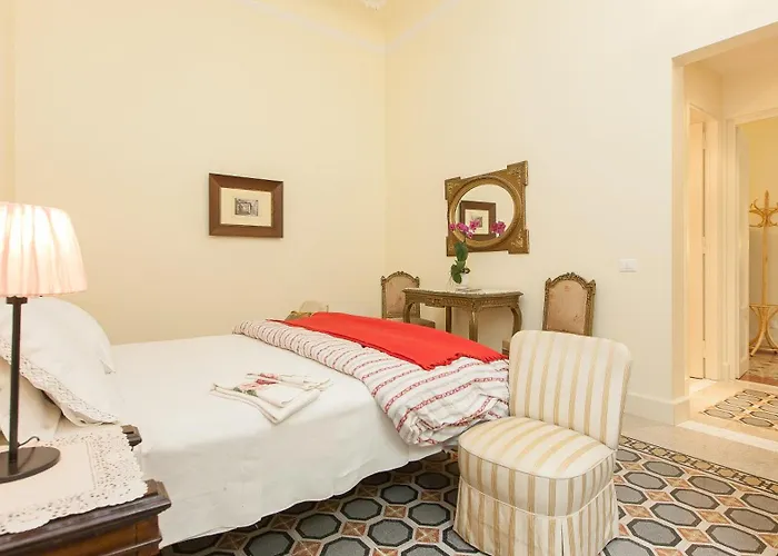 In Ghetto Garden شقة